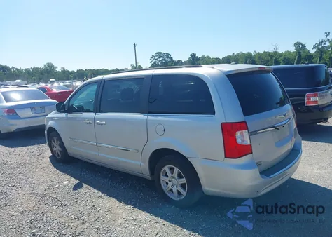 2012 Chrysler Town & Country Touring z USA, uszkodzony, nr VIN 2C4RC1BG0CR306088